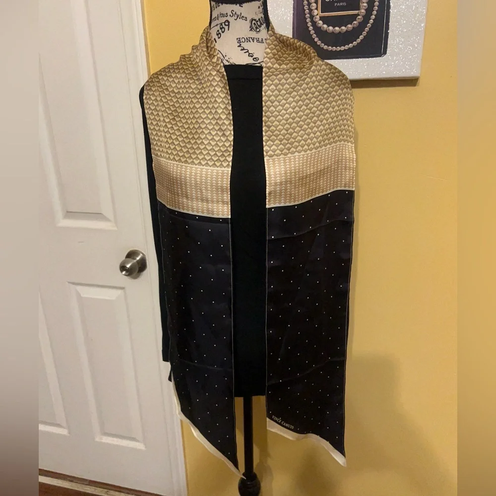 Vince Camuto Black and Gold Patterned Scarf - Picture 6 of 7
